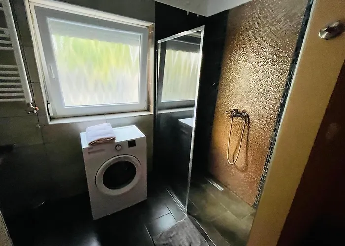 דירה Happy שיופוק