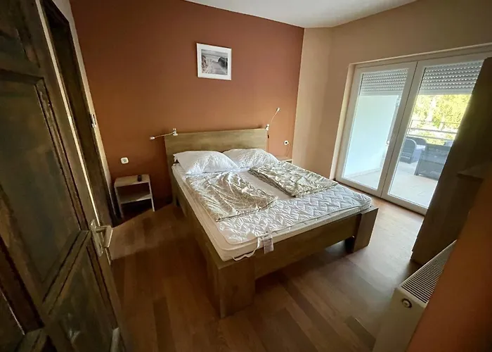 Happy * שיופוק